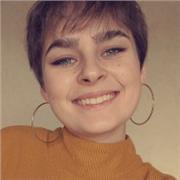 Etudiante en master donnant cours de français à Dijon